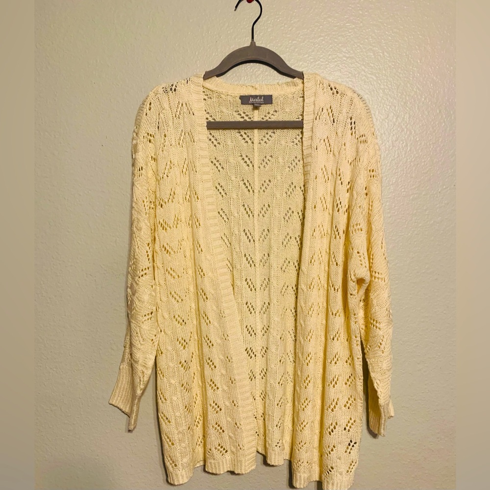 Marled Women’s Open Knit Cream Cardigan Sweater. Size M. SkU 029